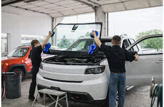 Auto Glass Montreal - Windshield Repairs and Mobile Mechanic