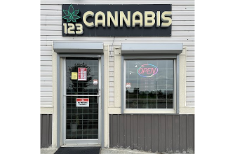 123 Cannabis Crossfield