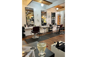 Darling and Dapper Salon & Spa