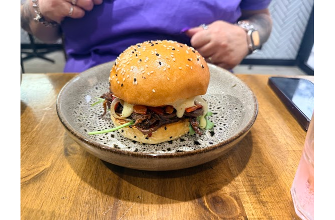 ✅Meat Mechanics Restaurant - Best Burger Restaurant & Food Catering in Altona