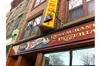 1000 Islands Restaurant & Pizzeria